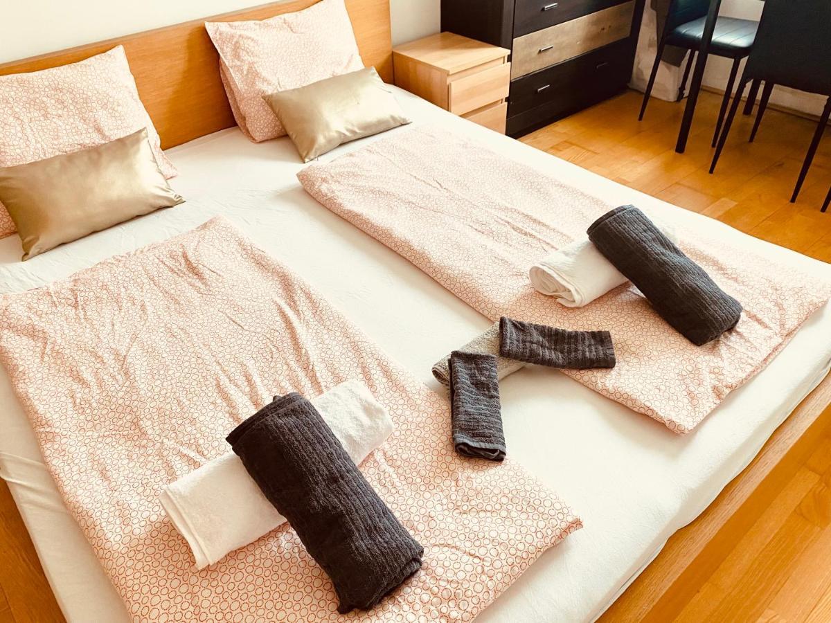 Remo's By Gozsdu Apartament *
